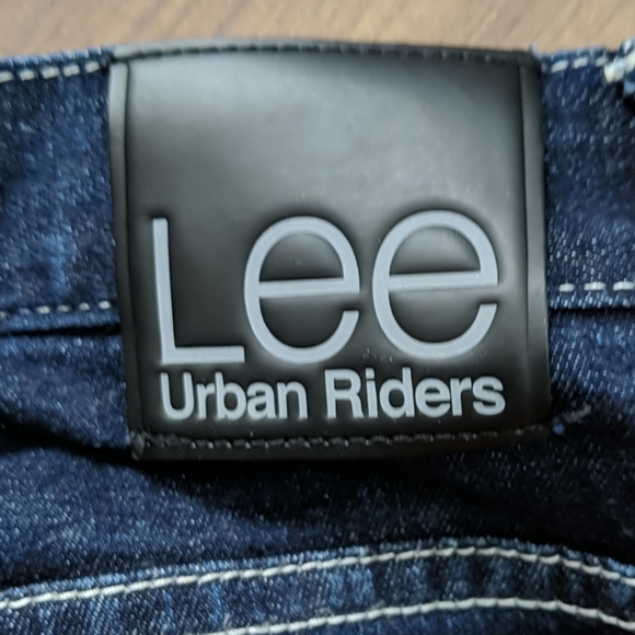 5/$100 Men's Lee Urban Riders Jean Shorts - Picture 5 of 5